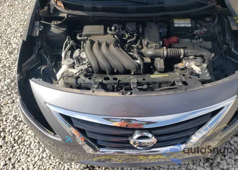 2018 Nissan Versa S z USA, uszkodzony, nr VIN 3N1CN7AP4JL882509